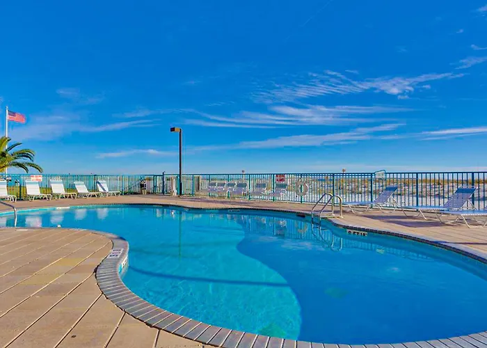Gulf-front With Ac Balcony & Pool * Gulf Shores