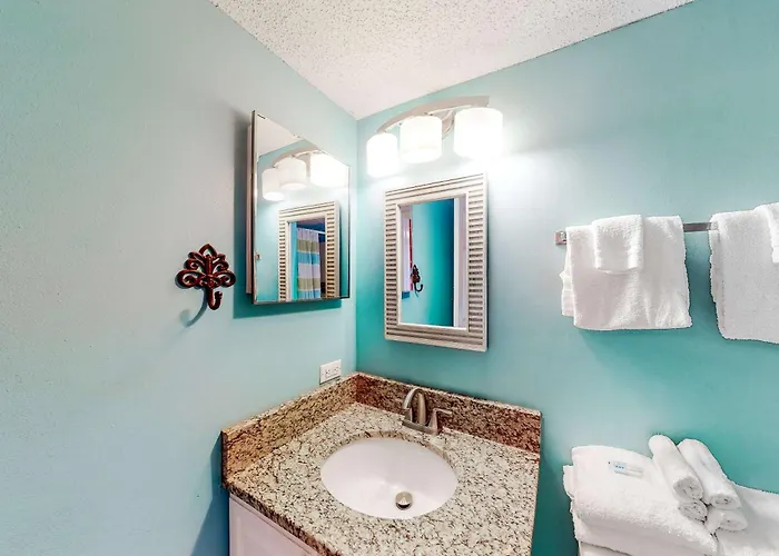 Gulf-front With Ac Balcony & Pool Holiday home Gulf Shores